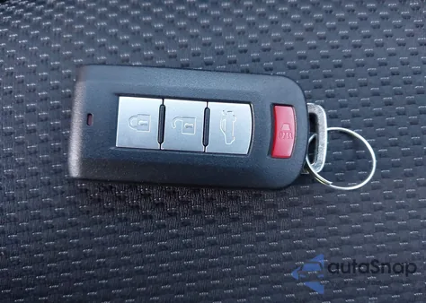 2015 Mitsubishi Lancer Evolution Final Edition z USA, uszkodzony, nr VIN JA32W7FV2FU028031